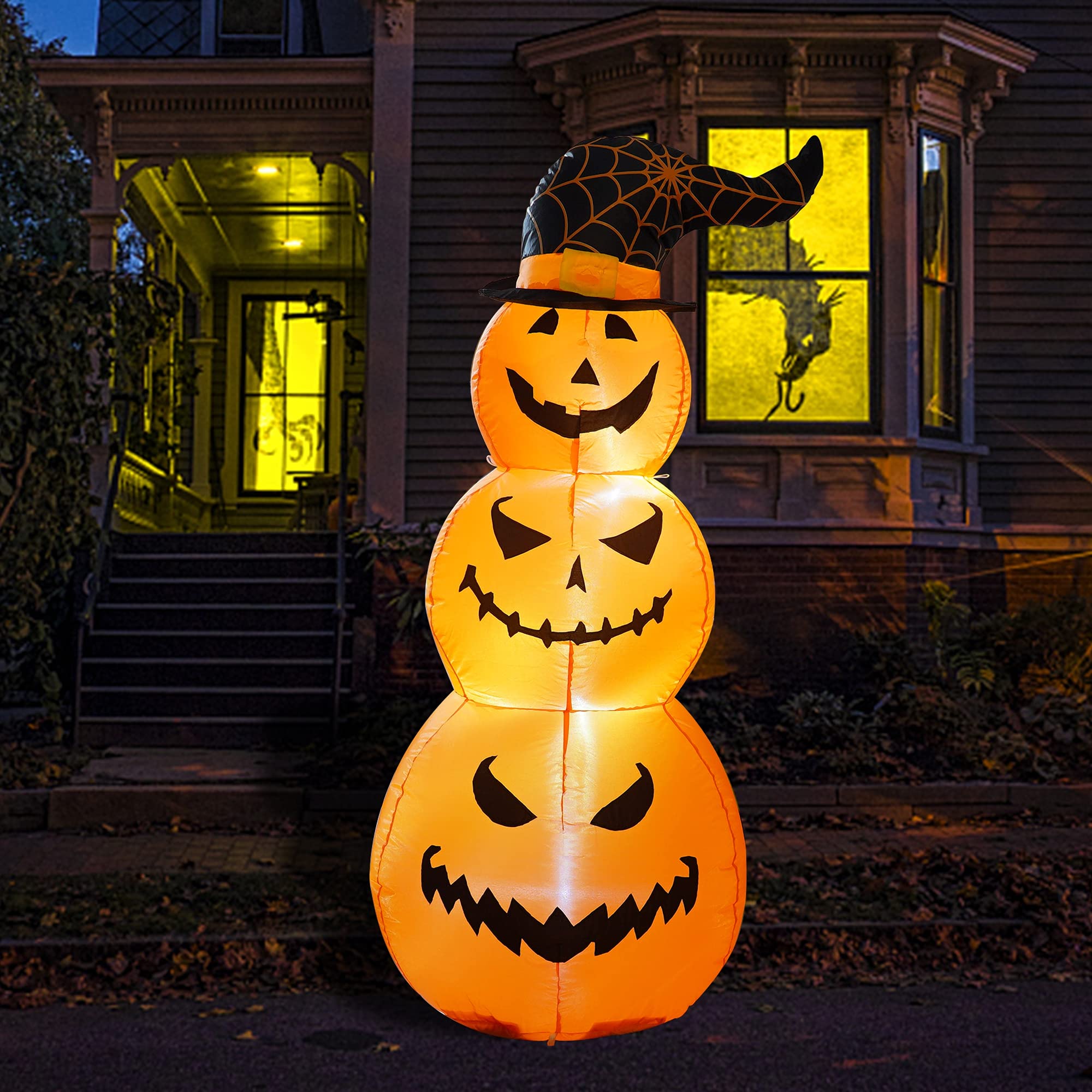 5 FT Stacked Pumpkins with Witches Hat Inflatables